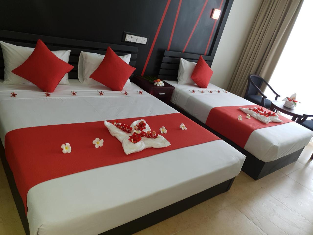 Nasau Resort&Villas Nadi Extérieur photo