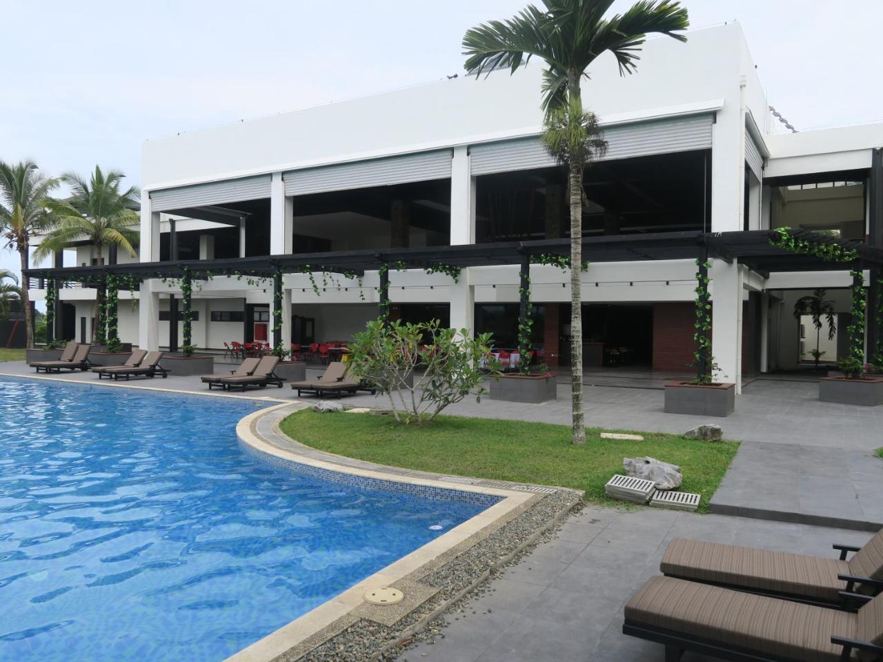 Nasau Resort&Villas Nadi Extérieur photo